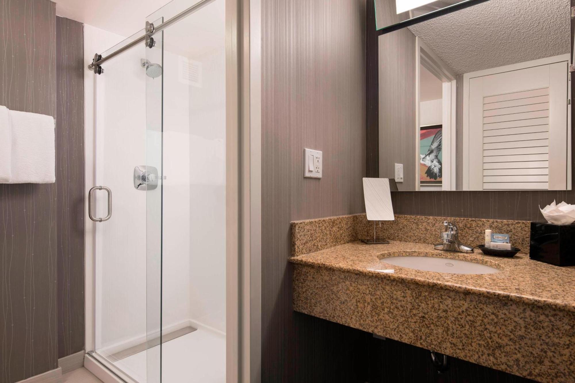 Courtyard By Marriott Denver Airport Bagian luar foto